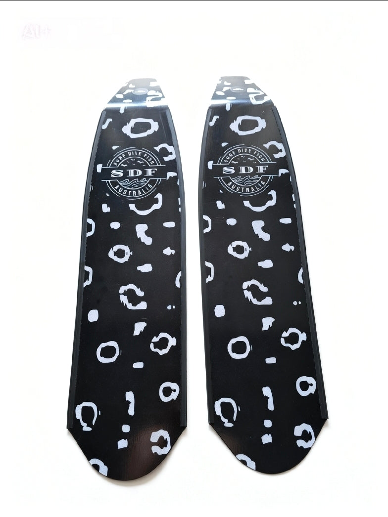 DiveR fins x SDF - The Spotted Eagle Ray
